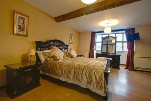 Severn Tudor House シュルーズベリー エクステリア 写真