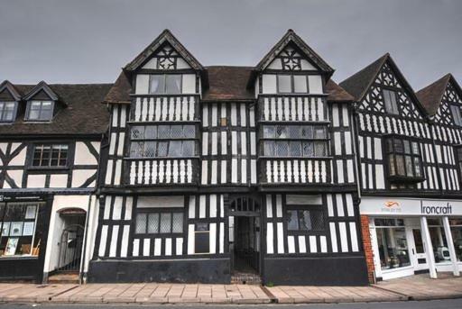 Severn Tudor House シュルーズベリー エクステリア 写真